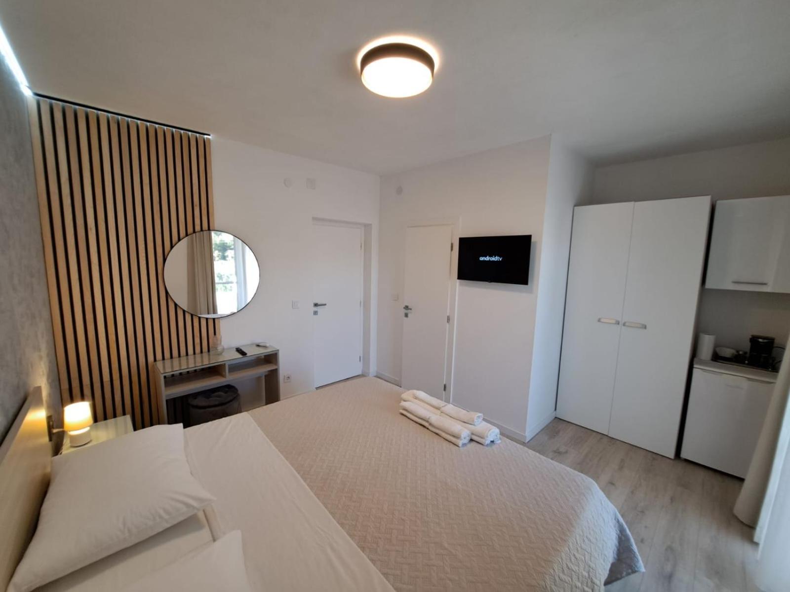 Paulina Harmony Rooms Seget Vranjica Exterior photo