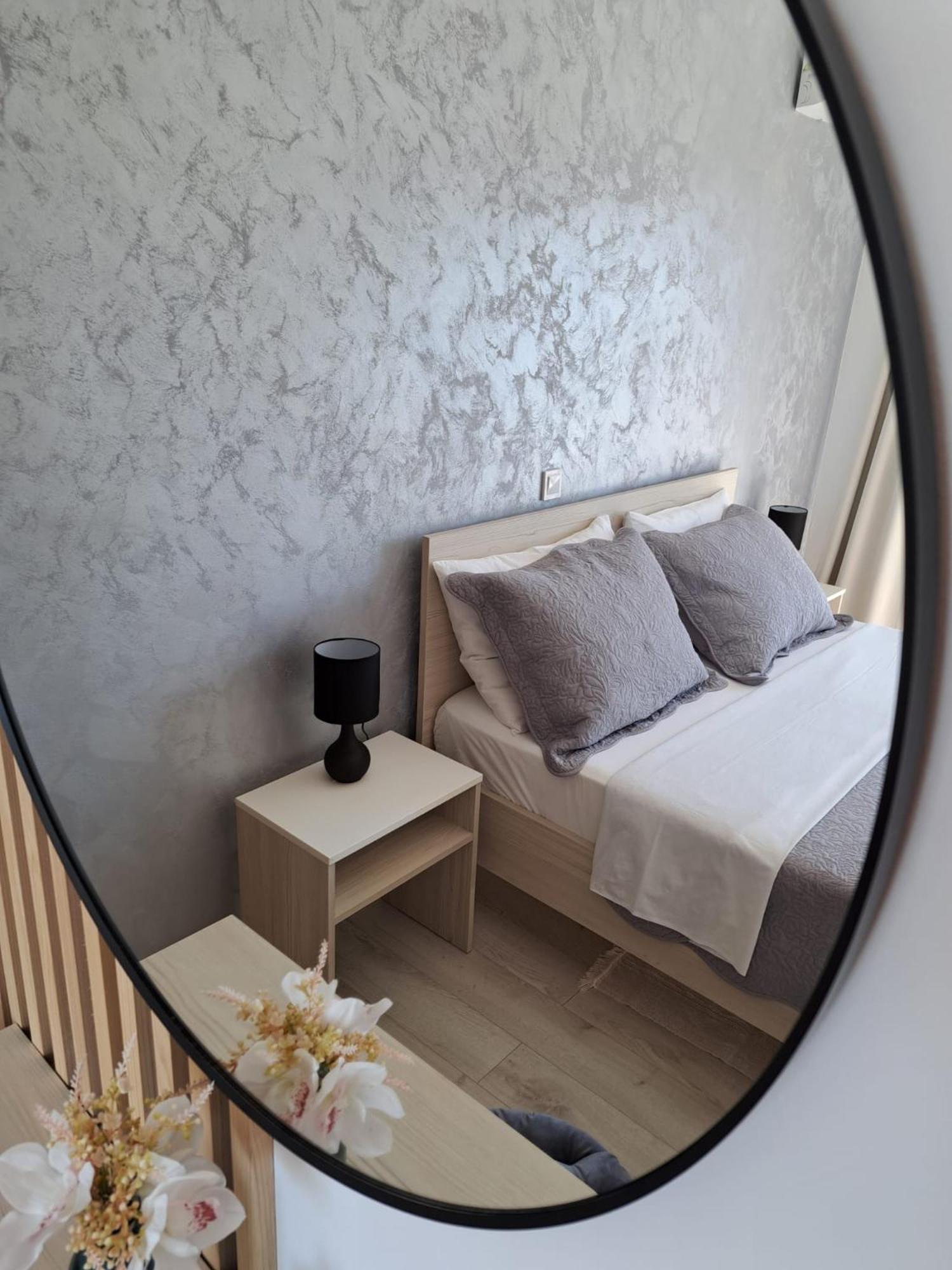 Paulina Harmony Rooms Seget Vranjica Exterior photo
