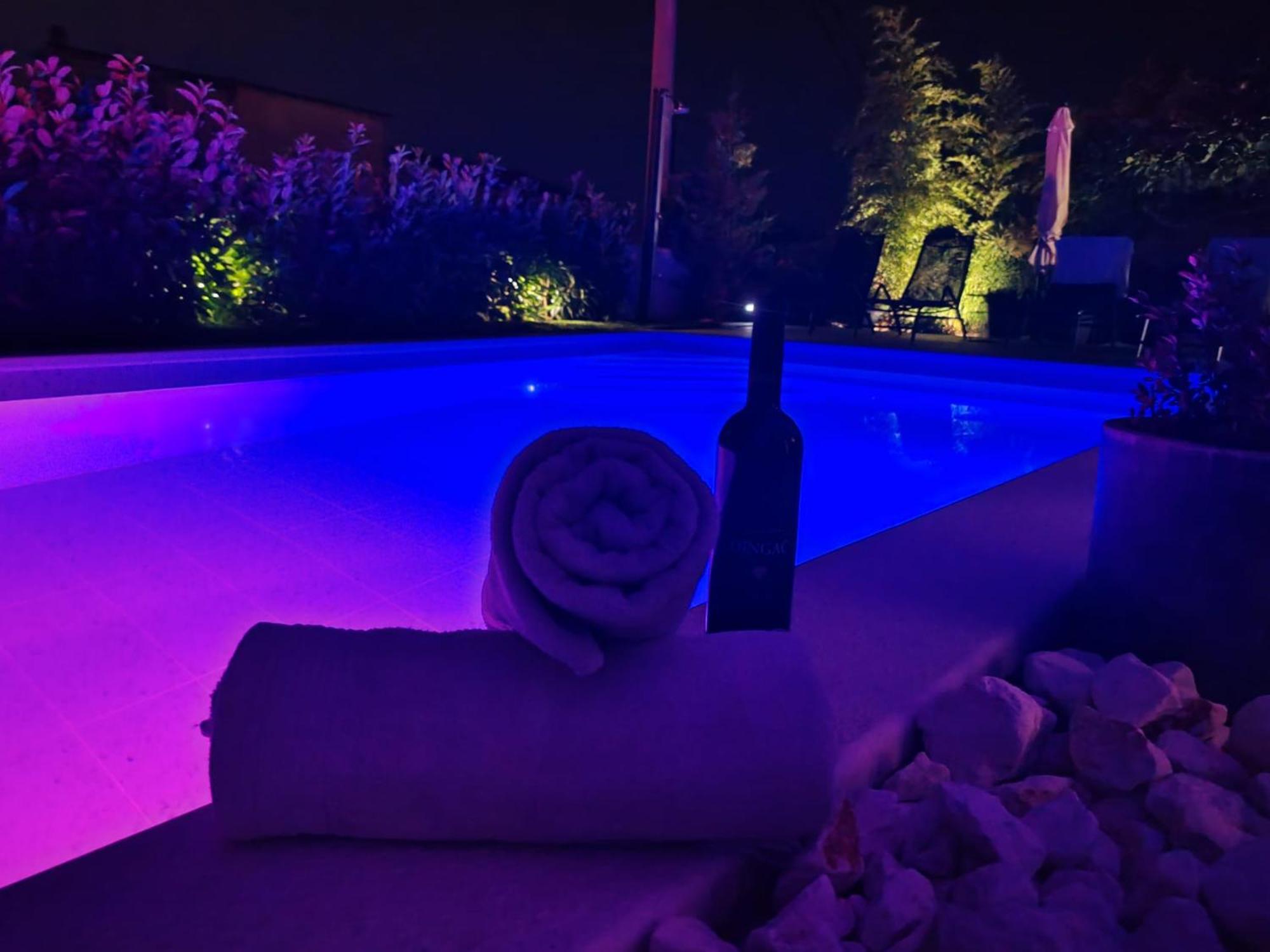 Paulina Harmony Rooms Seget Vranjica Exterior photo